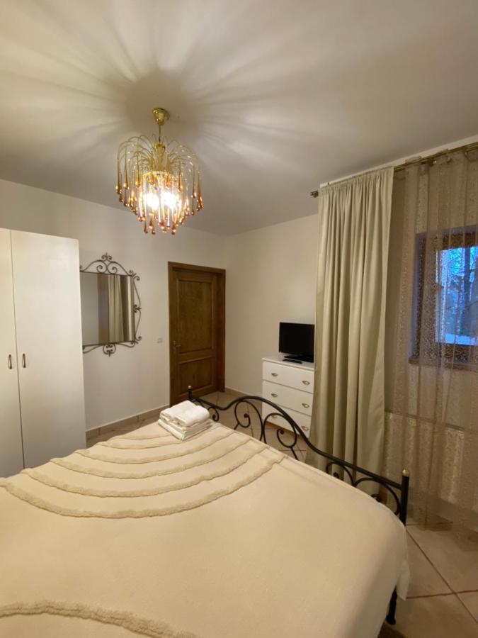 Vila Dani Синая Екстериор снимка