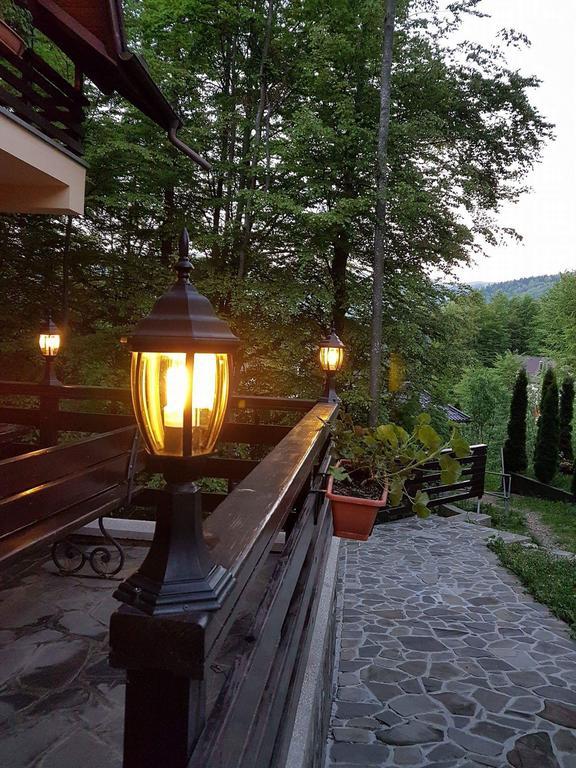 Vila Dani Синая Екстериор снимка